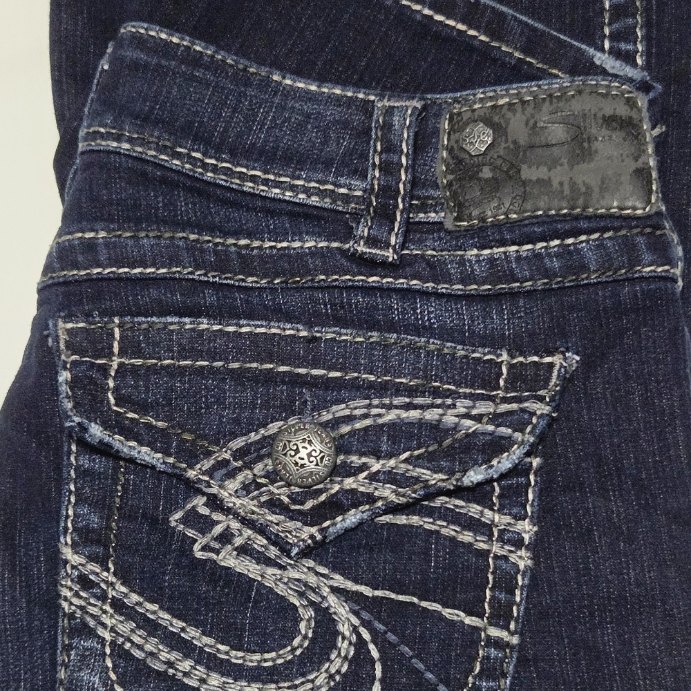 Silver Jeans "Suki Surplus" In Dark Indigo Blue. Jeans Are 30x32 NWOT